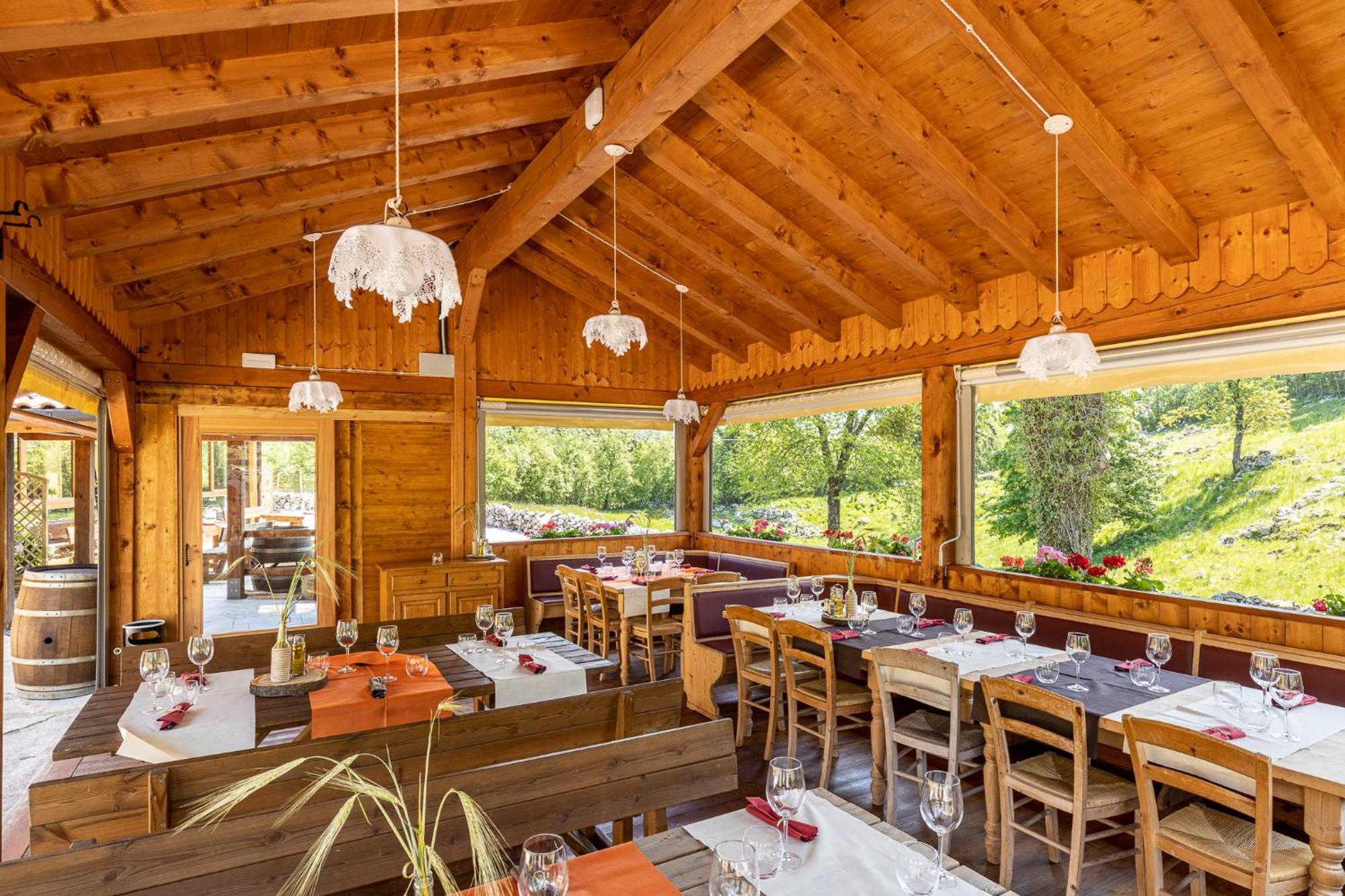 Agriturismo Fattoria Carolina Friuli Arzino Vito d'Asio Exteriör bild